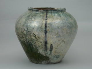 漢緑釉銀化壺（C260-009）